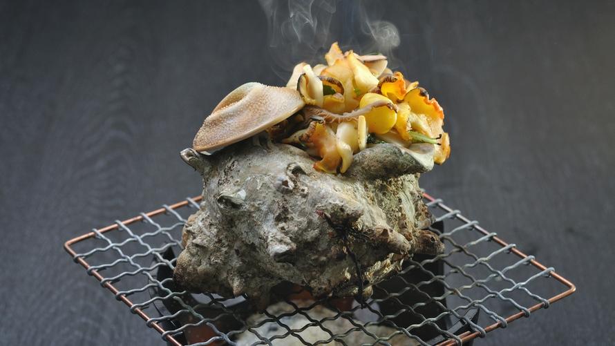 S級サザエの漁り焼き