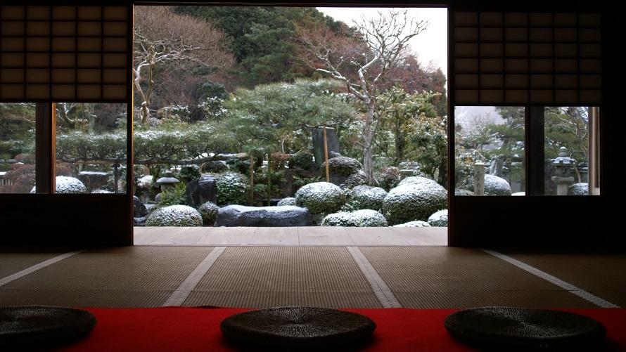 雪の庭