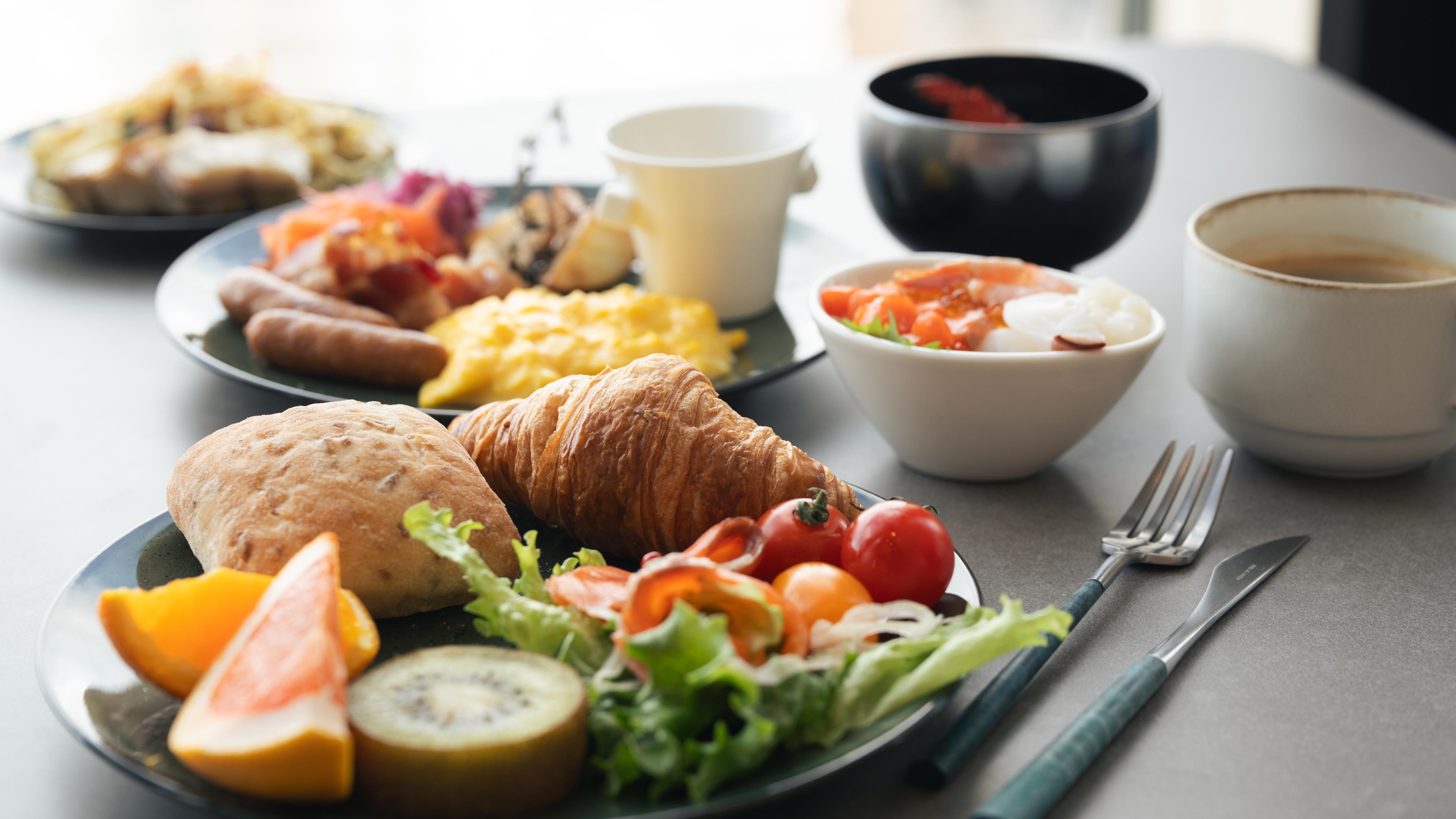 クラブラウンジでのモーニングタイムで提供する朝食メニュー