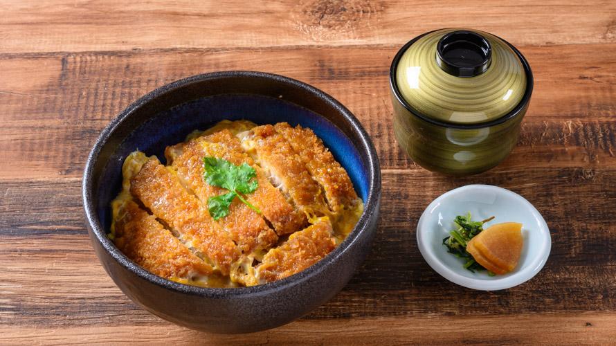 富良野産いちばんぼし豚 ロースカツ丼 (味噌椀･香の物付き)