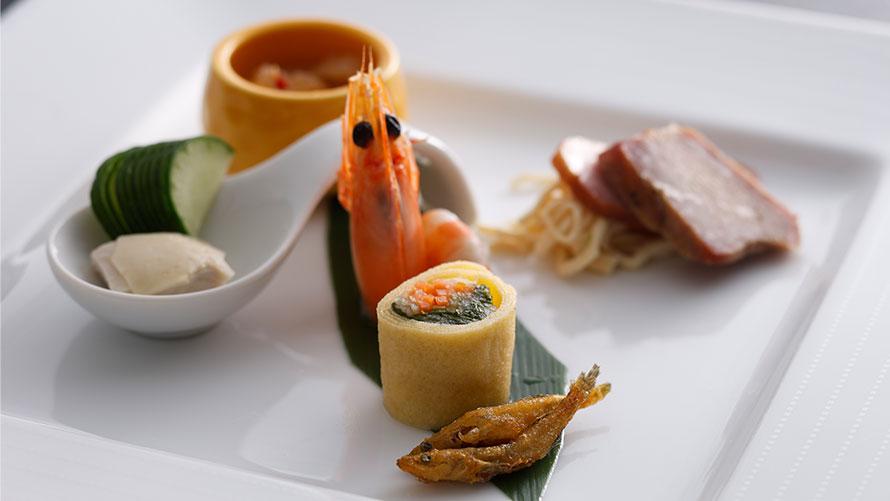フカヒレ姿の白湯餡かけ土鍋ご飯